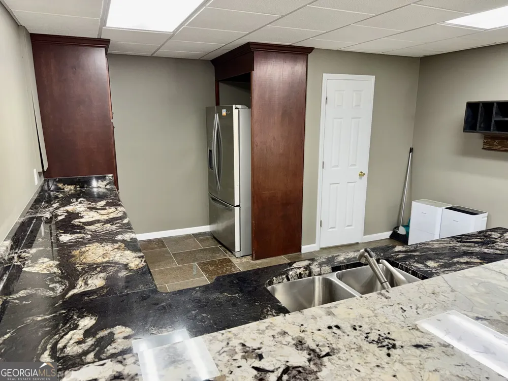 1836 Morningside Tr Elberton, GA 30635
