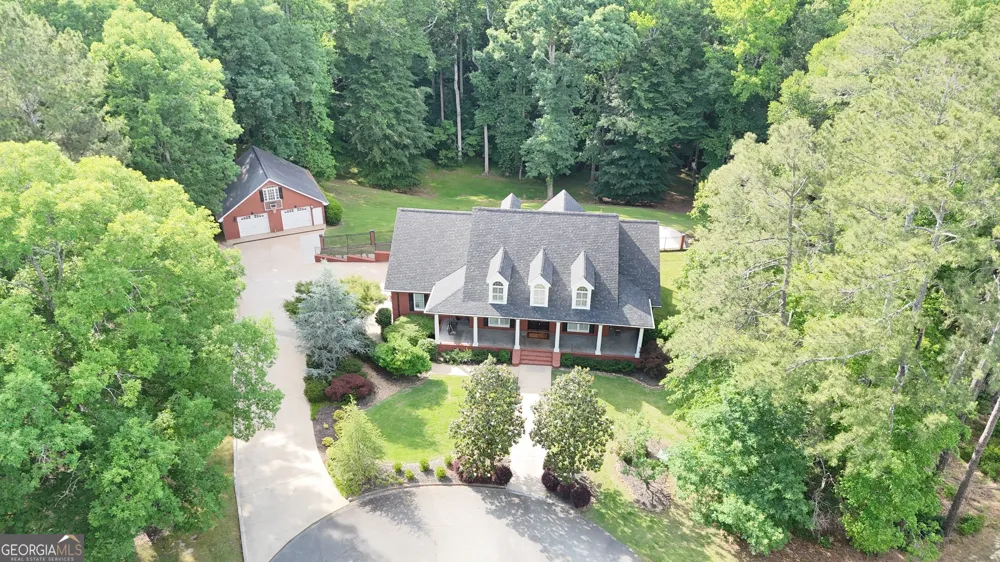 1836 Morningside Tr Elberton, GA 30635