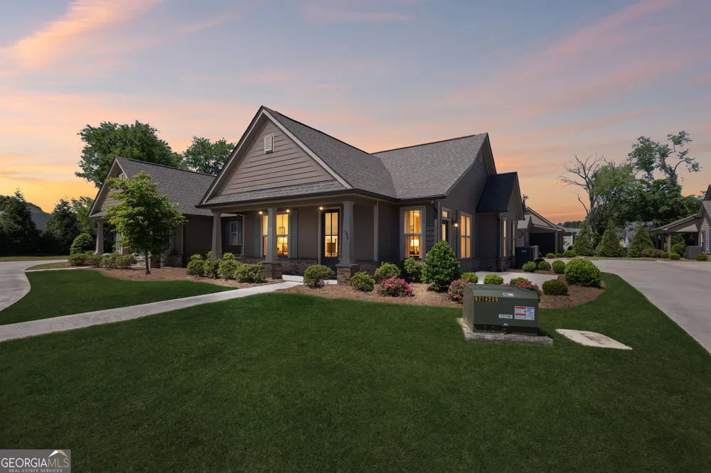 288 Camden WAY Dalton, GA 30721