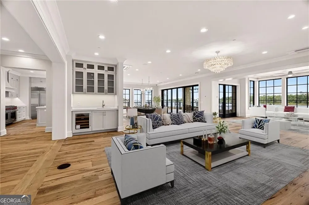 440 Geo Meyer AVE Savannah, GA 31401