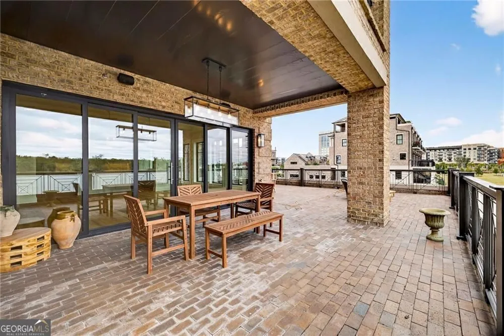 440 Geo Meyer AVE Savannah, GA 31401