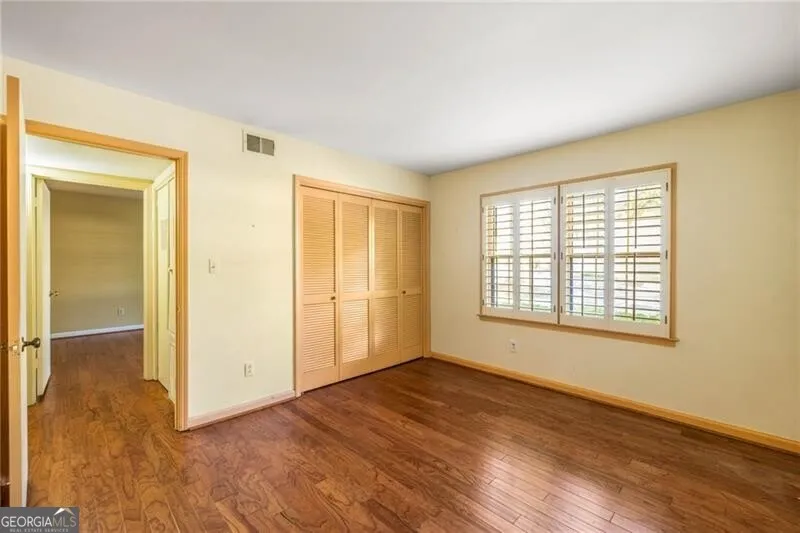 22 Glenald WAY Atlanta, GA 30327