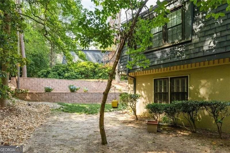 22 Glenald WAY Atlanta, GA 30327