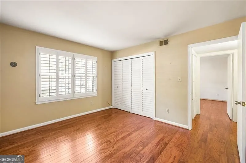 22 Glenald WAY Atlanta, GA 30327