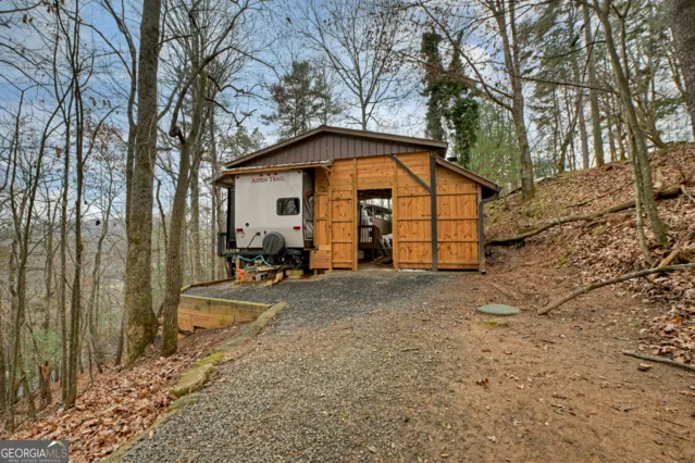 44 11th ST Ellijay, GA 30540