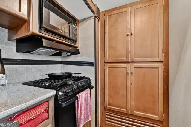 44 11th ST Ellijay, GA 30540
