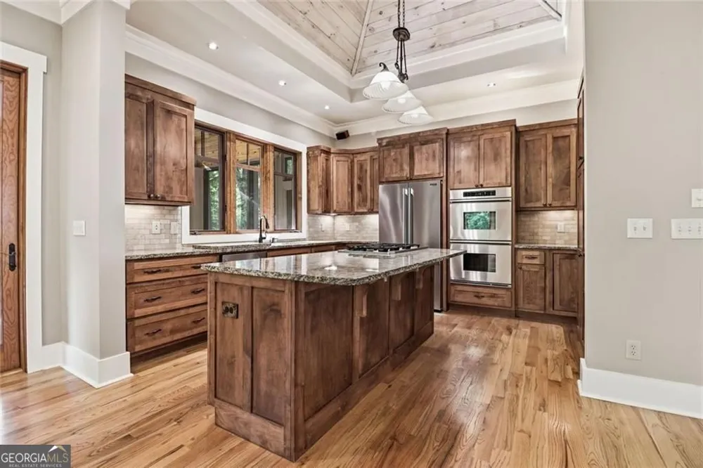 1288 Black Bear TRL Big Canoe, GA 30143