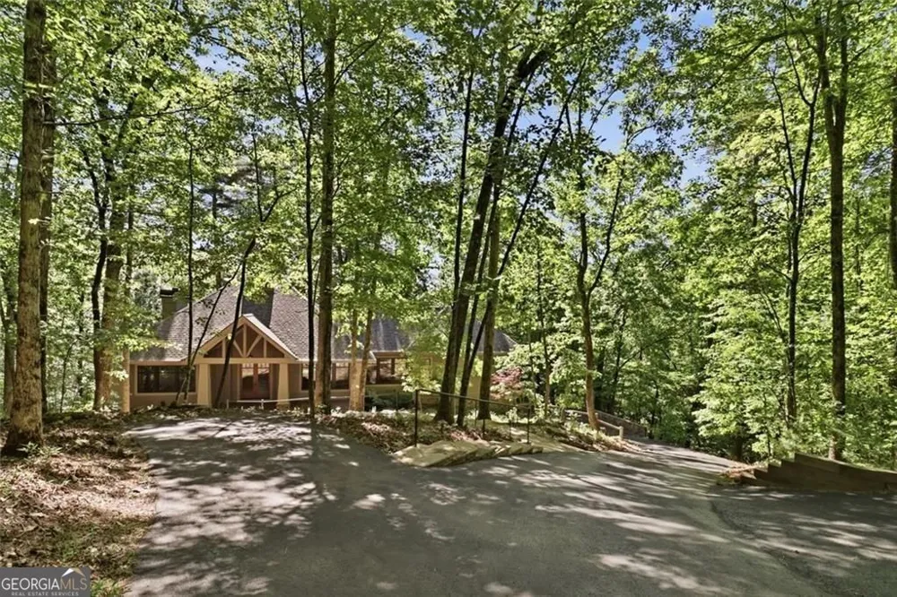 1288 Black Bear TRL Big Canoe, GA 30143