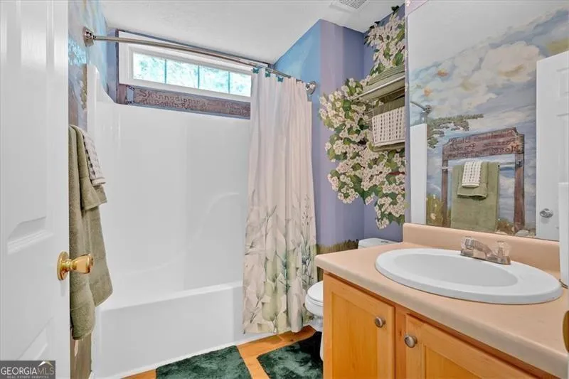 322 London LN Hiram, GA 30141