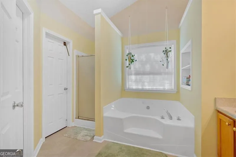 322 London LN Hiram, GA 30141