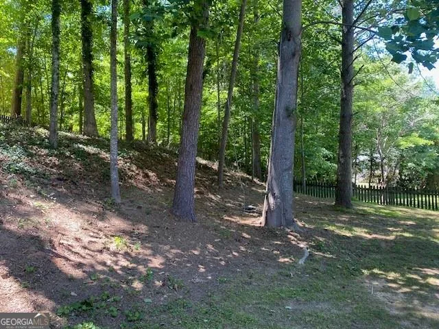 322 London LN Hiram, GA 30141