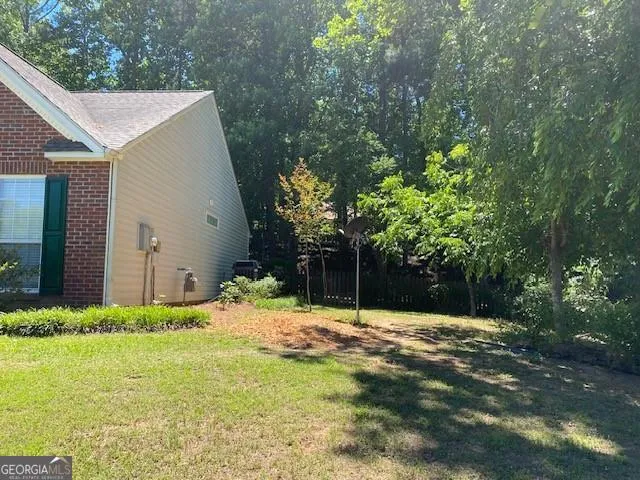 322 London LN Hiram, GA 30141