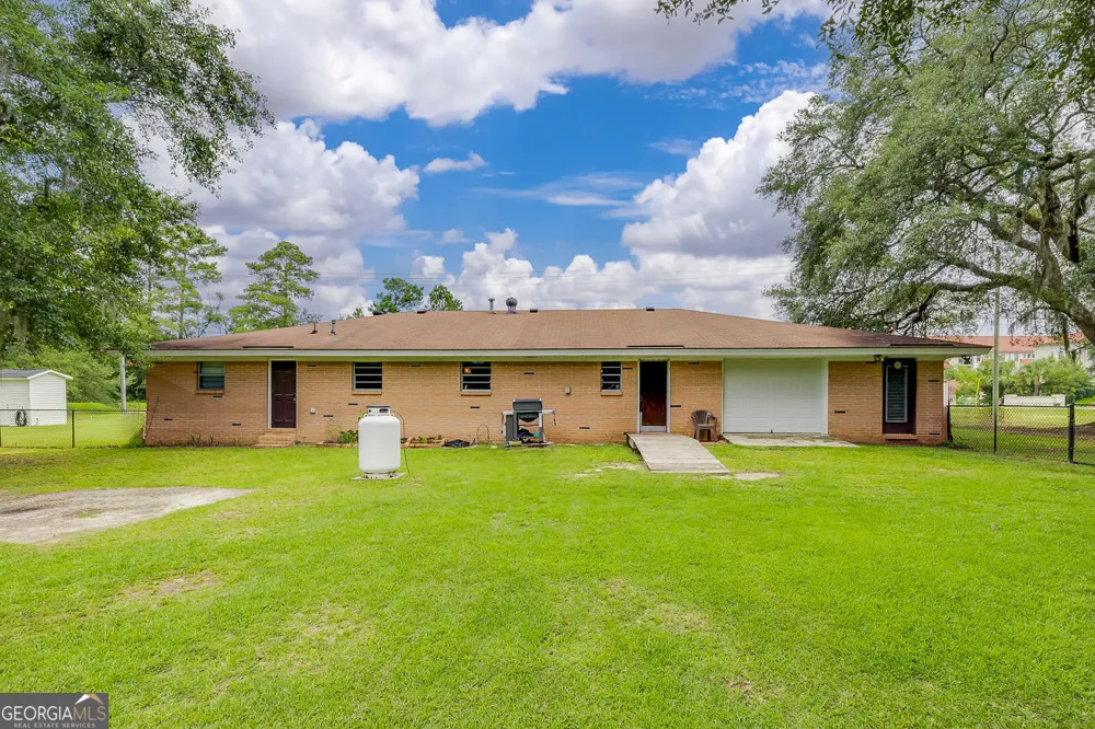 1325 Pine Barren RD Pooler, GA 31322