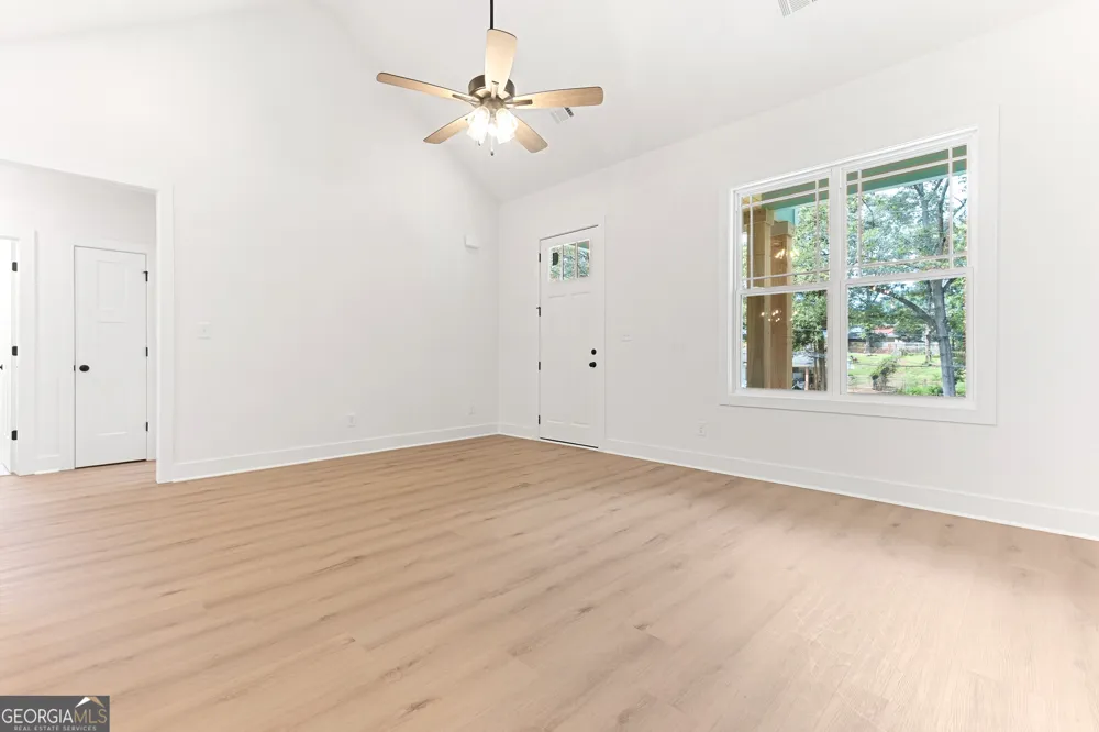 116 Merrie Valley RD Warner Robins, GA 31088