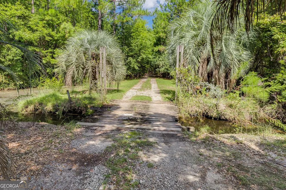 1335 Pine Barren RD Pooler, GA 31322