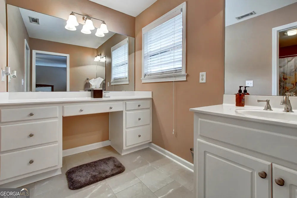 380 Peachbelt RD Thomaston, GA 30286
