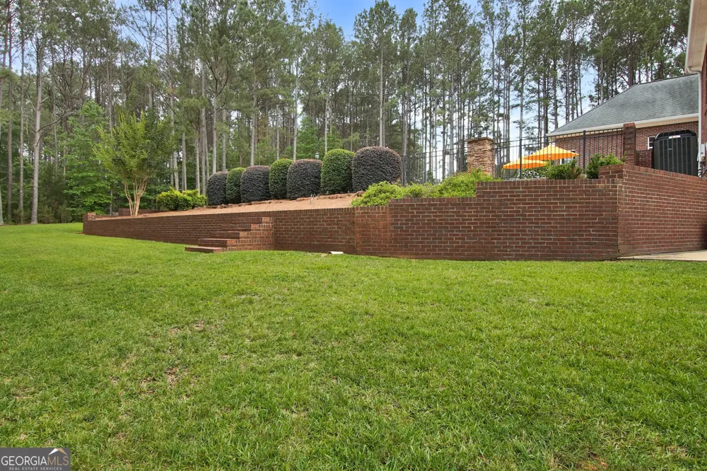 380 Peachbelt RD Thomaston, GA 30286