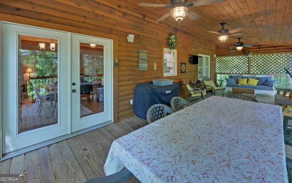 79 Clairmonte PT Martin, GA 30557