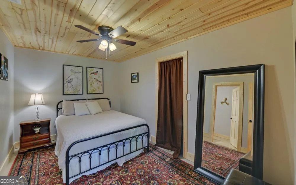 79 Clairmonte PT Martin, GA 30557