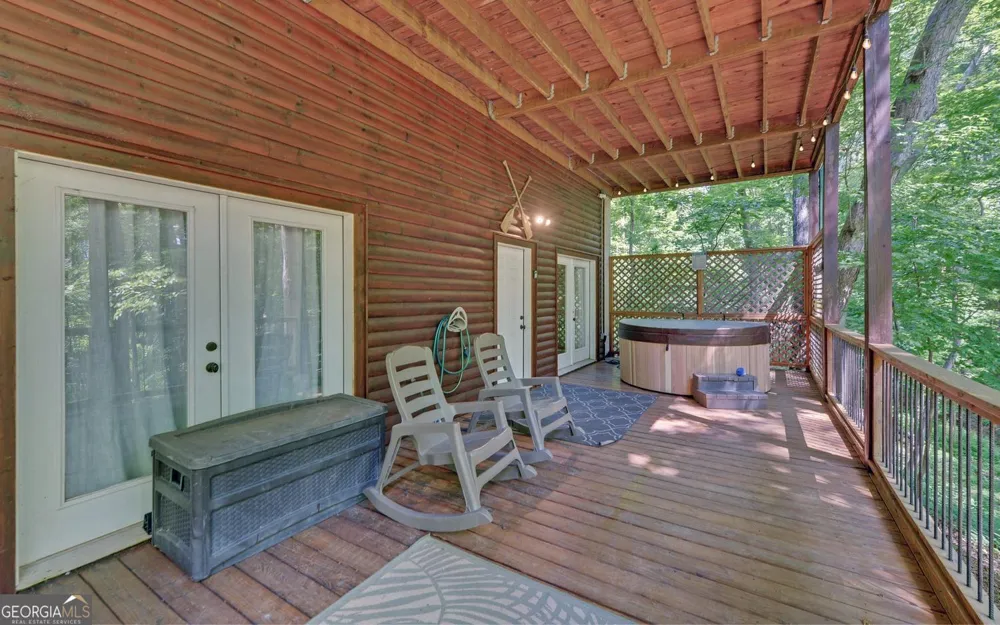 79 Clairmonte PT Martin, GA 30557