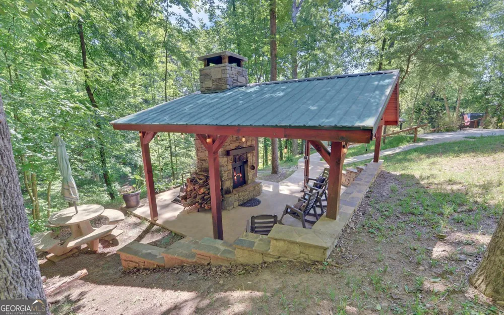 79 Clairmonte PT Martin, GA 30557