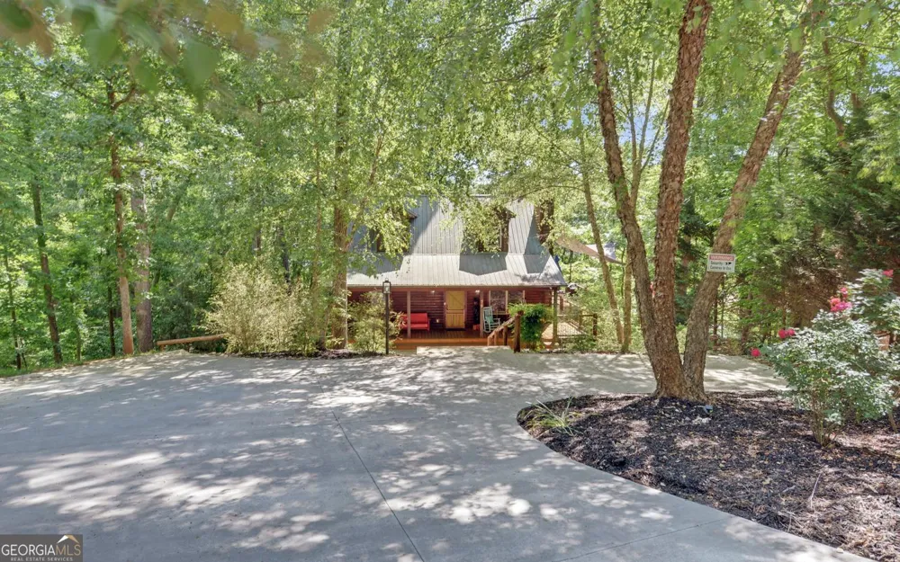79 Clairmonte PT Martin, GA 30557