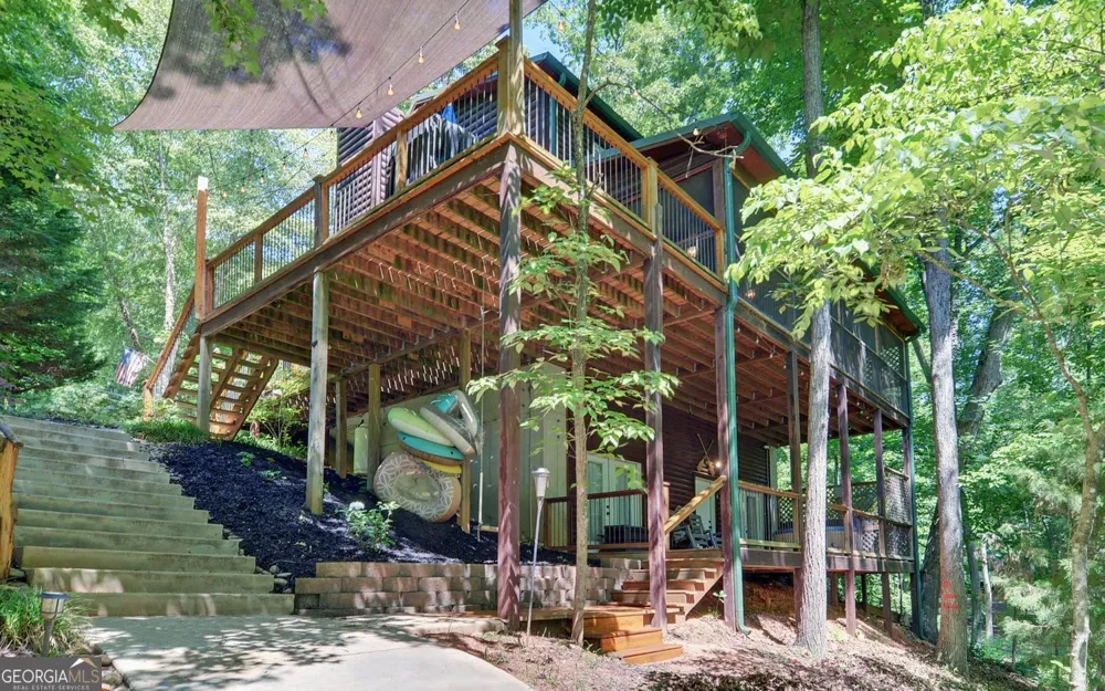 79 Clairmonte PT Martin, GA 30557