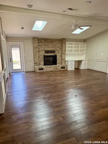 408 Mulberry Uvalde, TX 78801