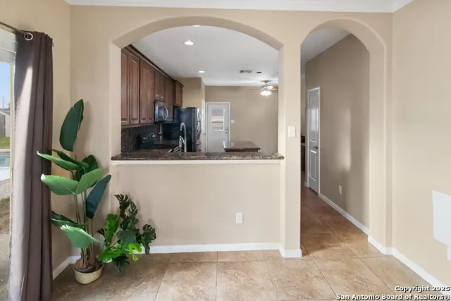 402 W SULLIVAN Skidmore, TX 78389