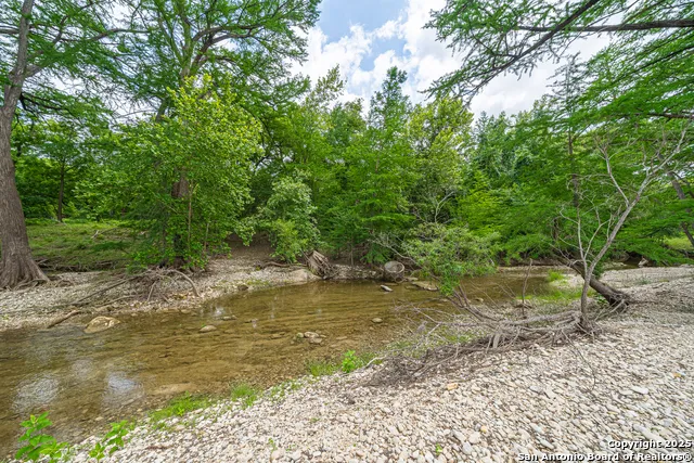 960 River Bend Bandera, TX 78003