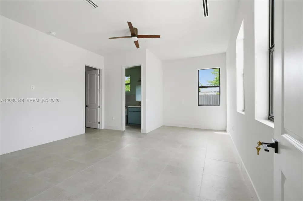 131 Miami Gardens Rd West Park, FL 33023