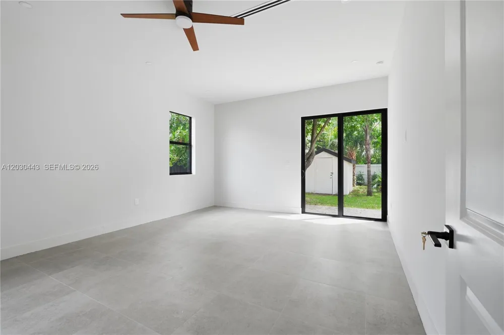 131 Miami Gardens Rd West Park, FL 33023