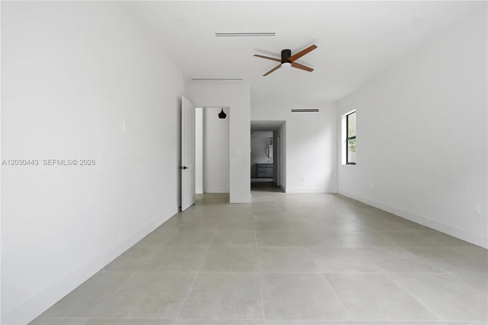 131 Miami Gardens Rd West Park, FL 33023