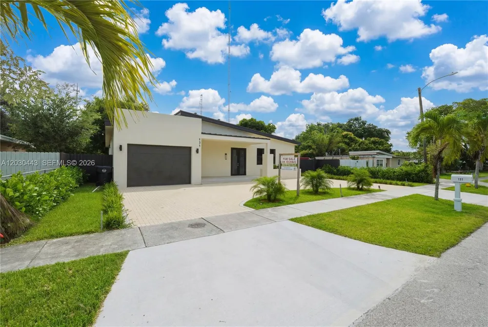 131 Miami Gardens Rd West Park, FL 33023