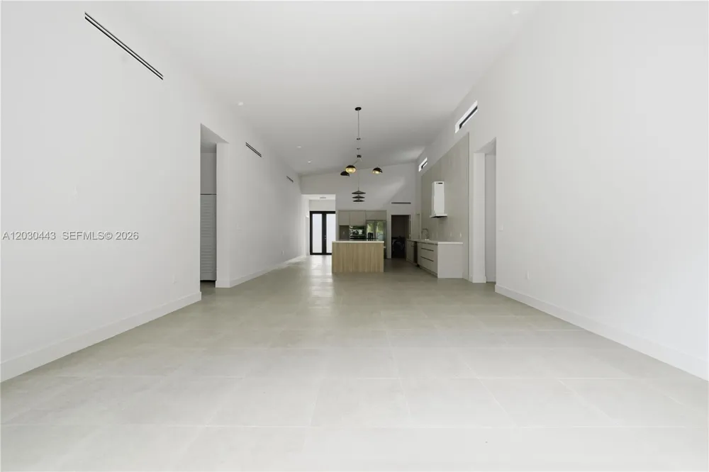 131 Miami Gardens Rd West Park, FL 33023