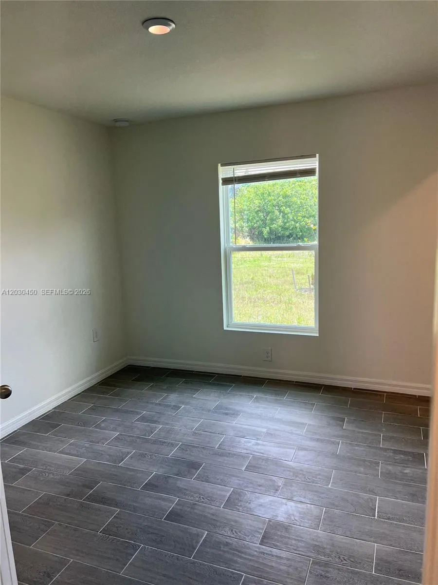 2613 62nd St W Lehigh Acres, FL 33971