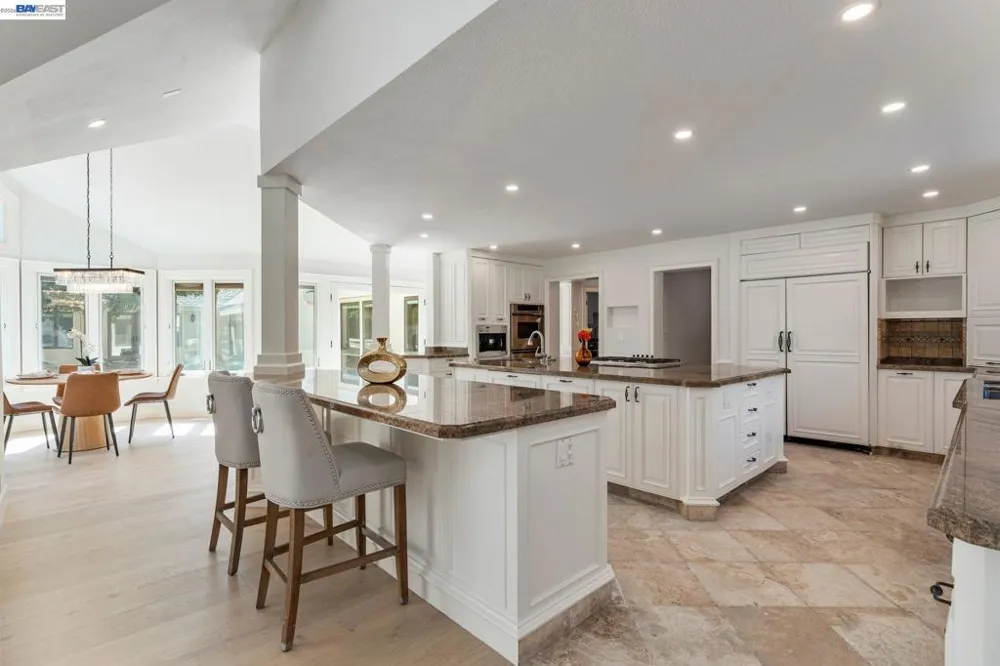 1080 Finley Rd Pleasanton, CA 94588