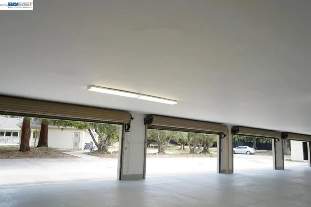 1080 Finley Rd Pleasanton, CA 94588