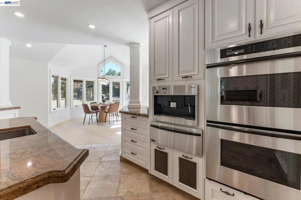 1080 Finley Rd Pleasanton, CA 94588