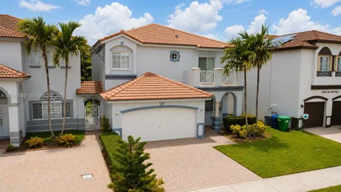 2564 SW 147th Path