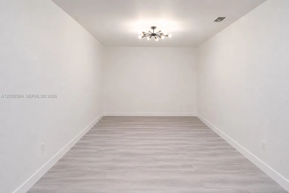 2564 SW 147th Path Miami, FL 33185