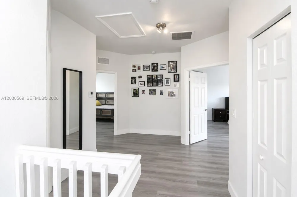2564 SW 147th Path Miami, FL 33185