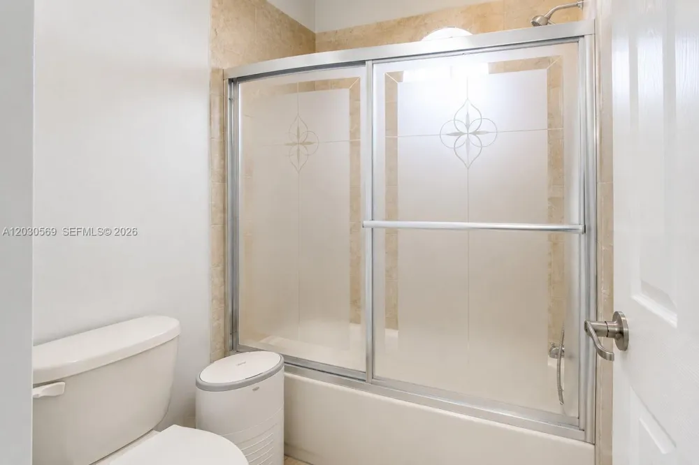 2564 SW 147th Path Miami, FL 33185