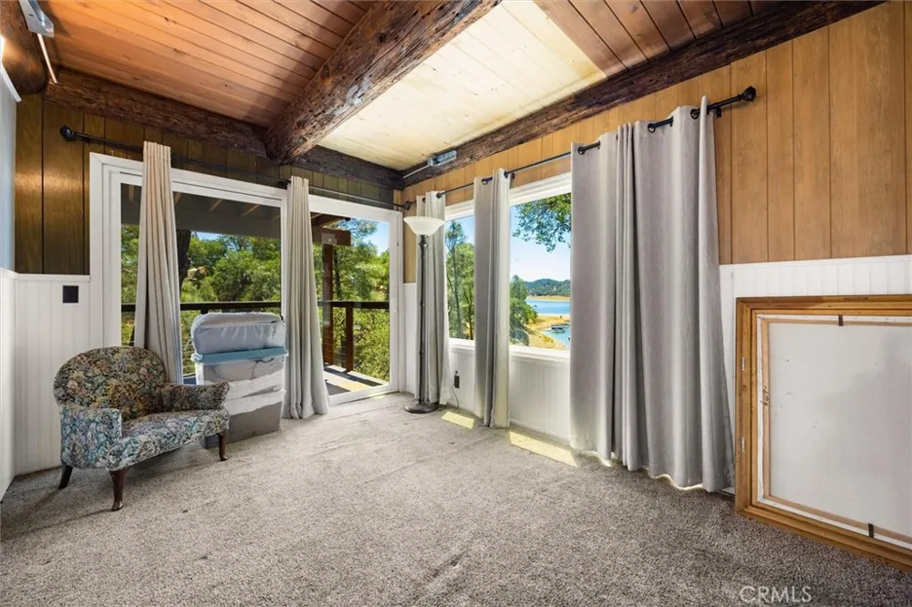 6265 Nacimiento Shores #2 Bradley, CA 93426