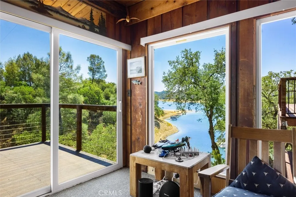 6265 Nacimiento Shores #2 Bradley, CA 93426