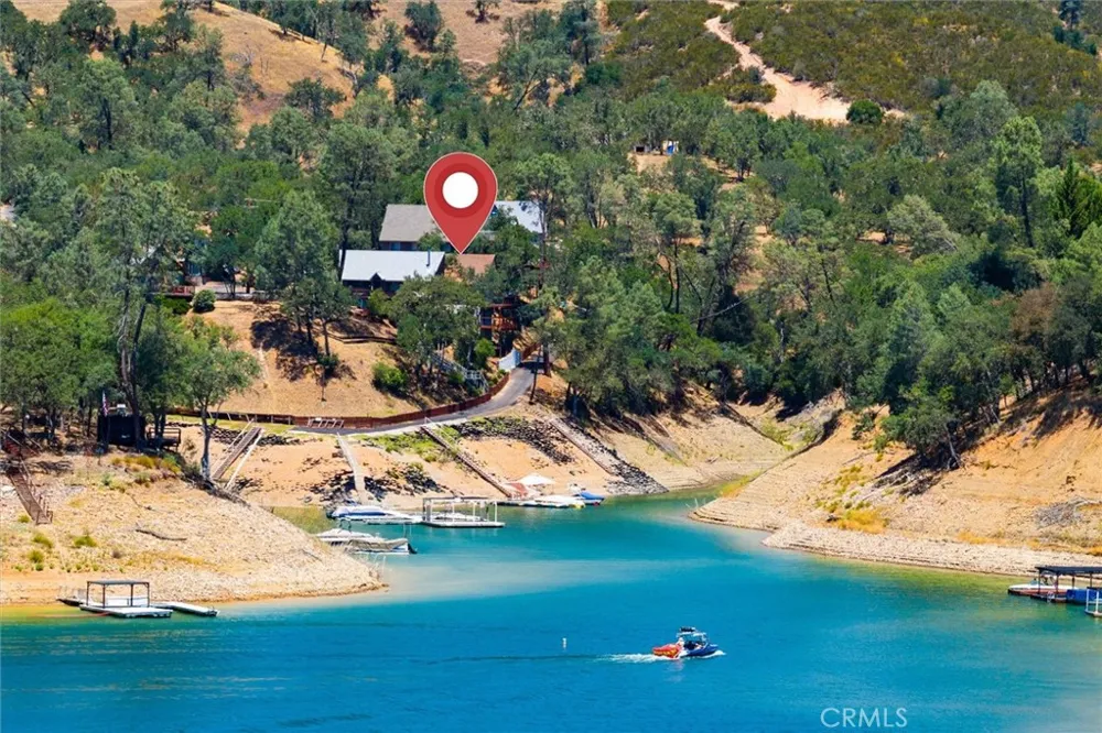 6265 Nacimiento Shores #2 Bradley, CA 93426