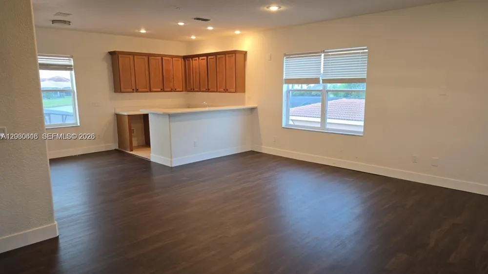 2802 Quiet Water Trail Kissimmee, FL 34744