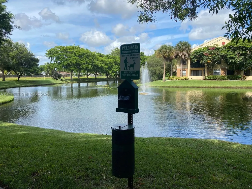 9999 Summerbreeze Dr #915 Sunrise, FL 33322