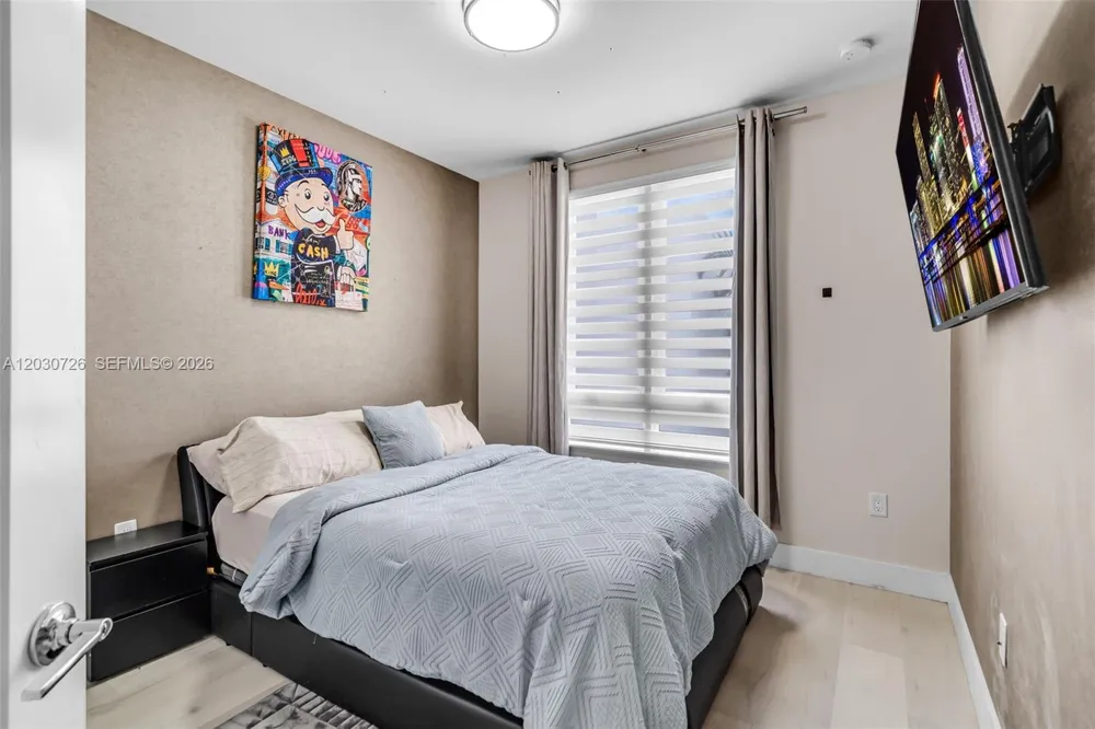 10545 NW 63rd Ter Doral, FL 33178