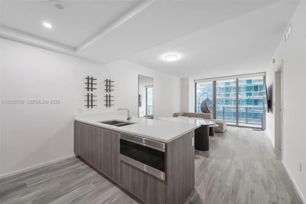 801 S Miami Ave #2907